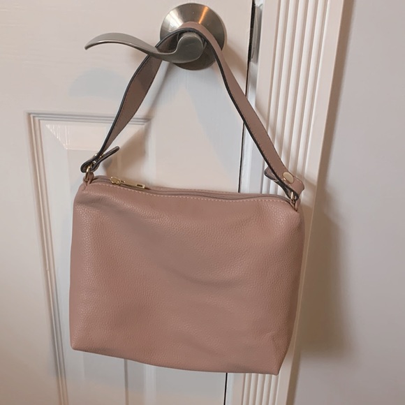 Interchangeable multi-use bag. - Picture 9 of 11